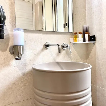 Fontana Di Trevi Beautiful Apartment *